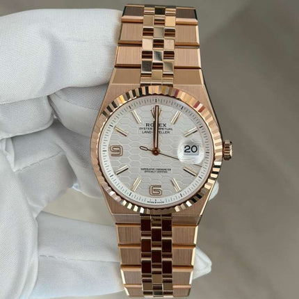 Rolex Land-Dweller 127335